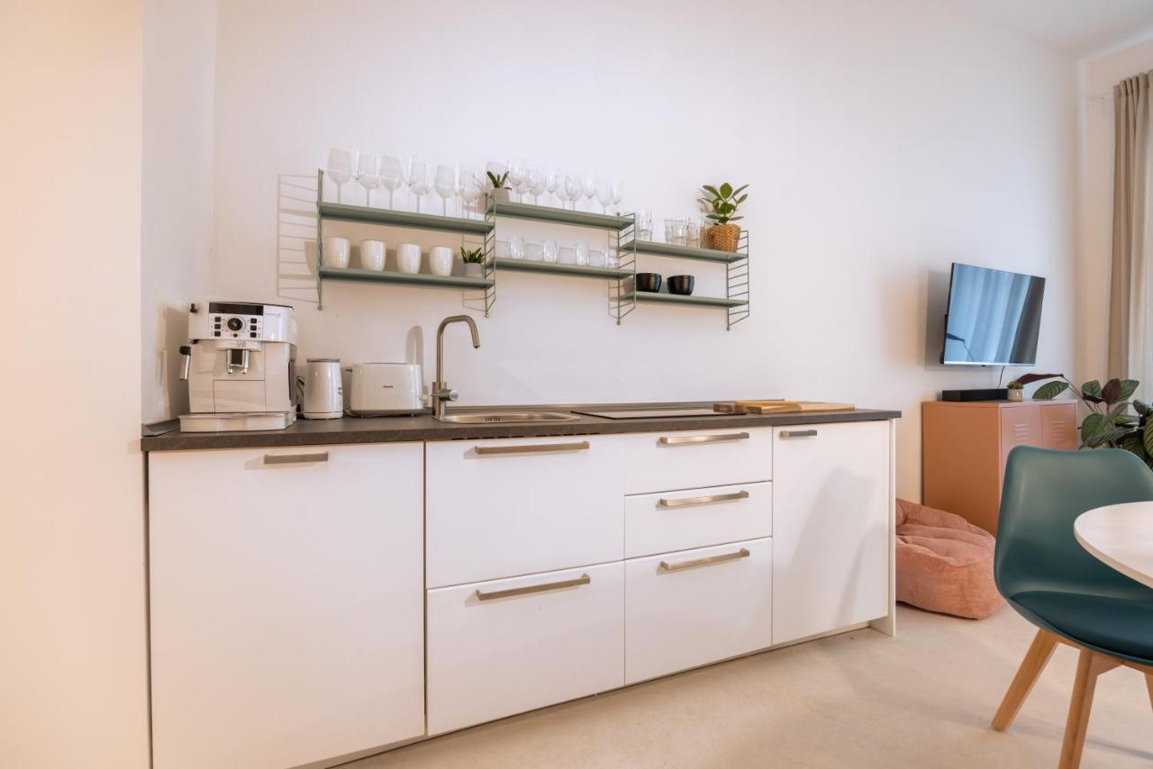 Great 2-Room Apartment Berlino Esterno foto
